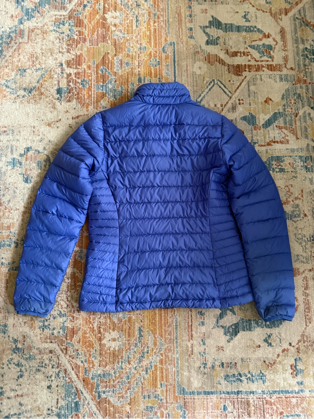 Patagonia women’s down sweater- Puffer Jacket royal blue - Picture 2 of 4